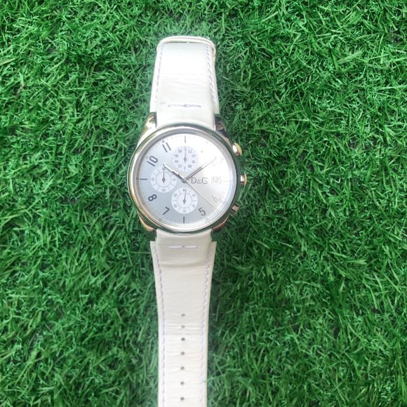 D&G Sandpiper Chronograph Watch with Box & Manual - Picture 4 of 5